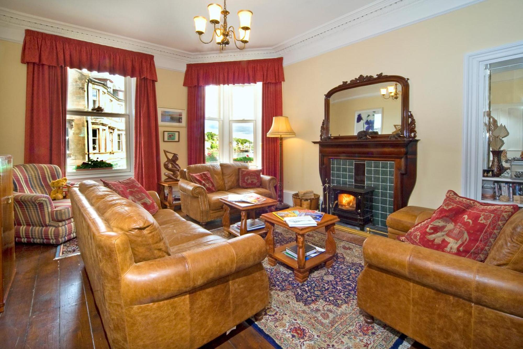 Knap Guest House 타버트 외부 사진