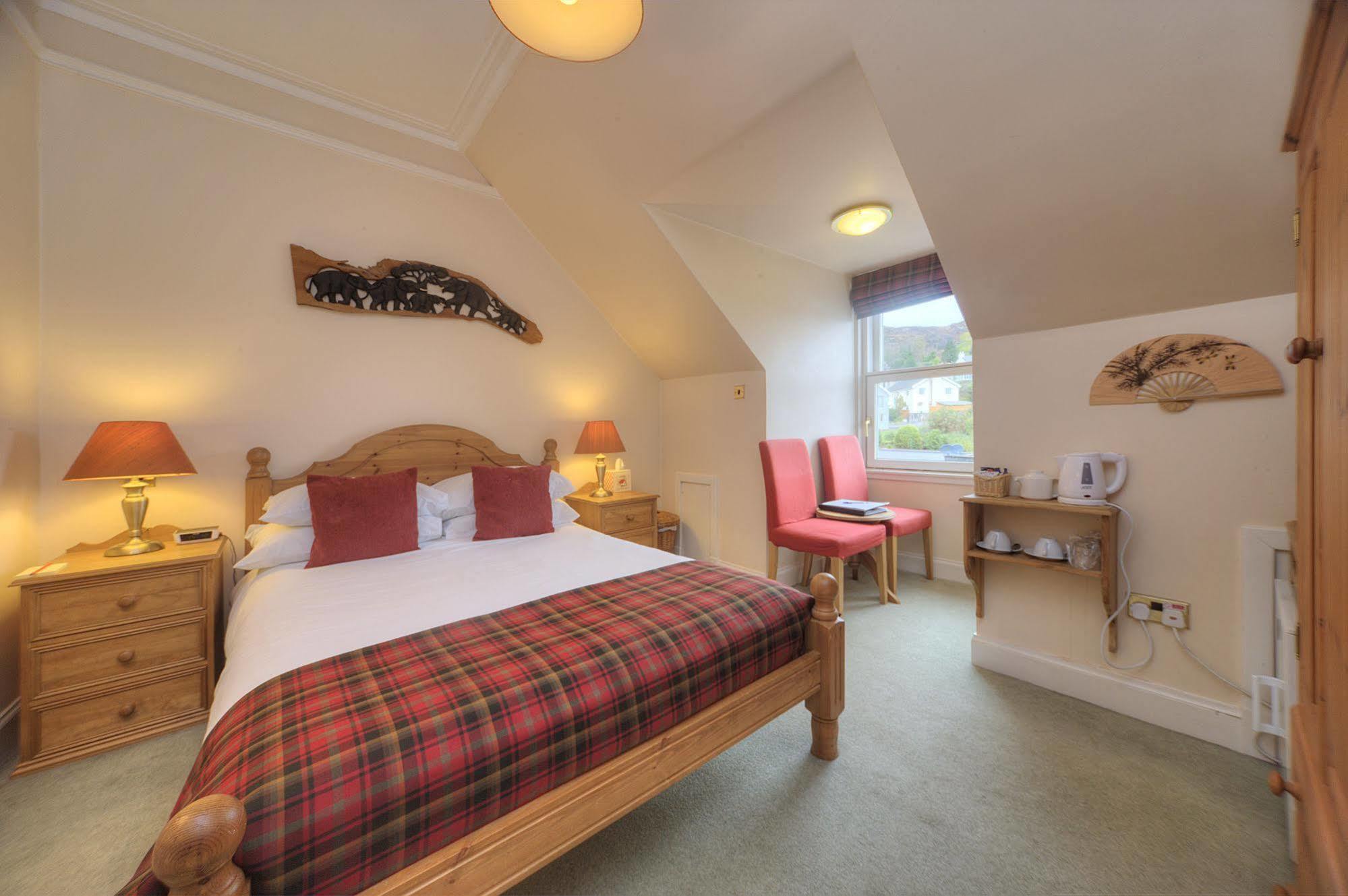 Knap Guest House 타버트 외부 사진